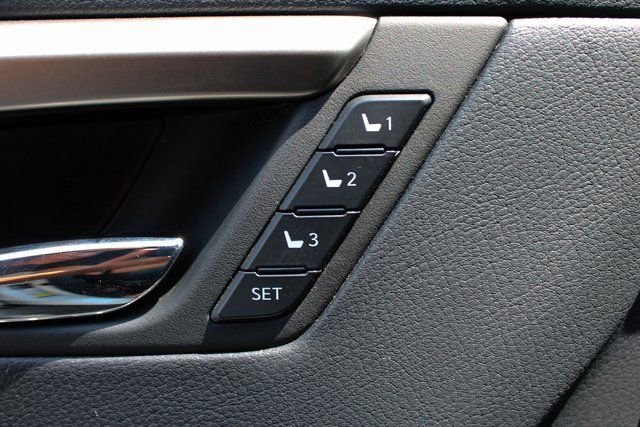 Used 2020 Lexus RX 450h AWD w/ Premium Package image 11