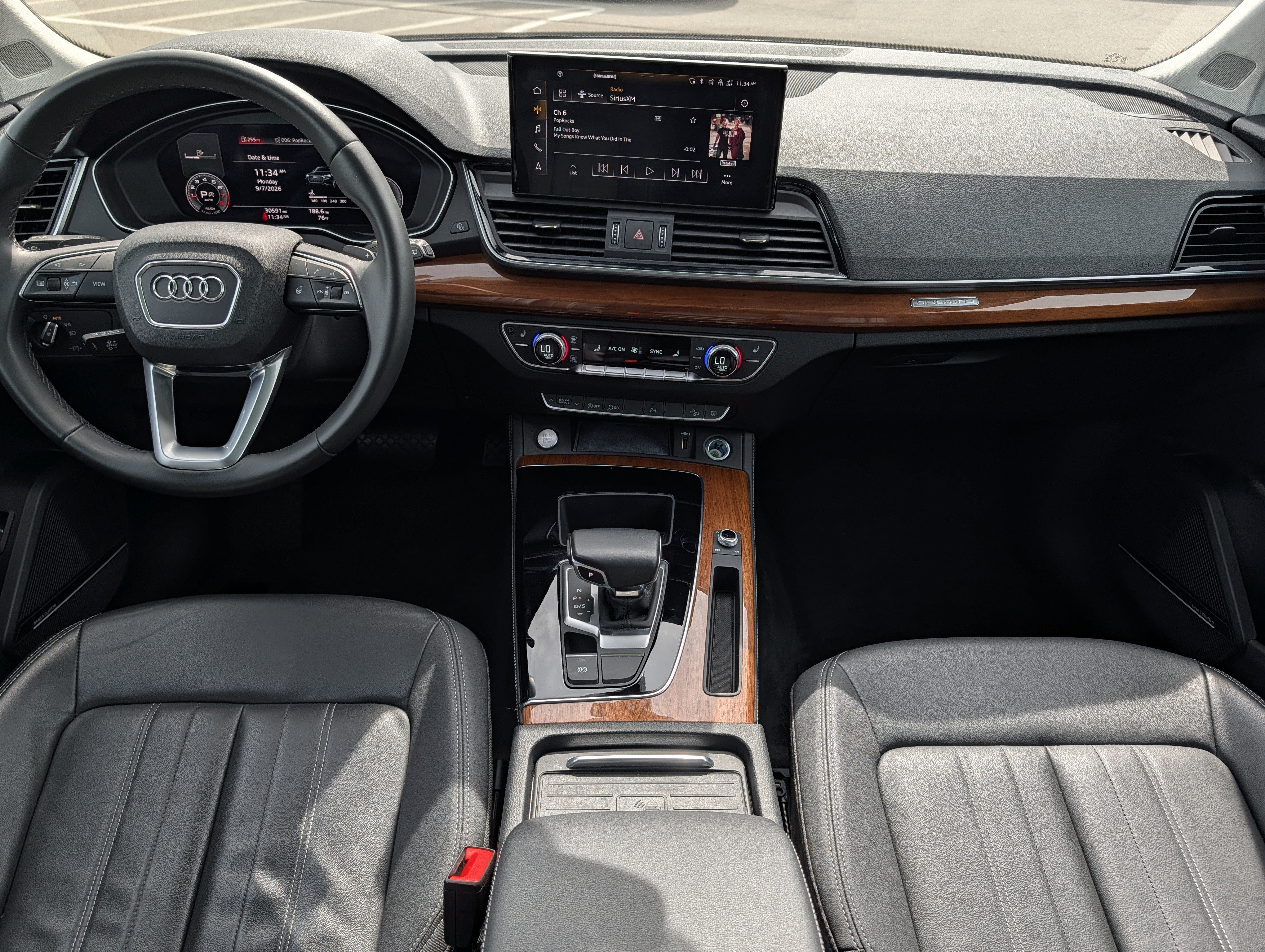 Used 2021 Audi Q5 2.0T Premium Plus w/ Premium Plus Package AWD/4WD image 13