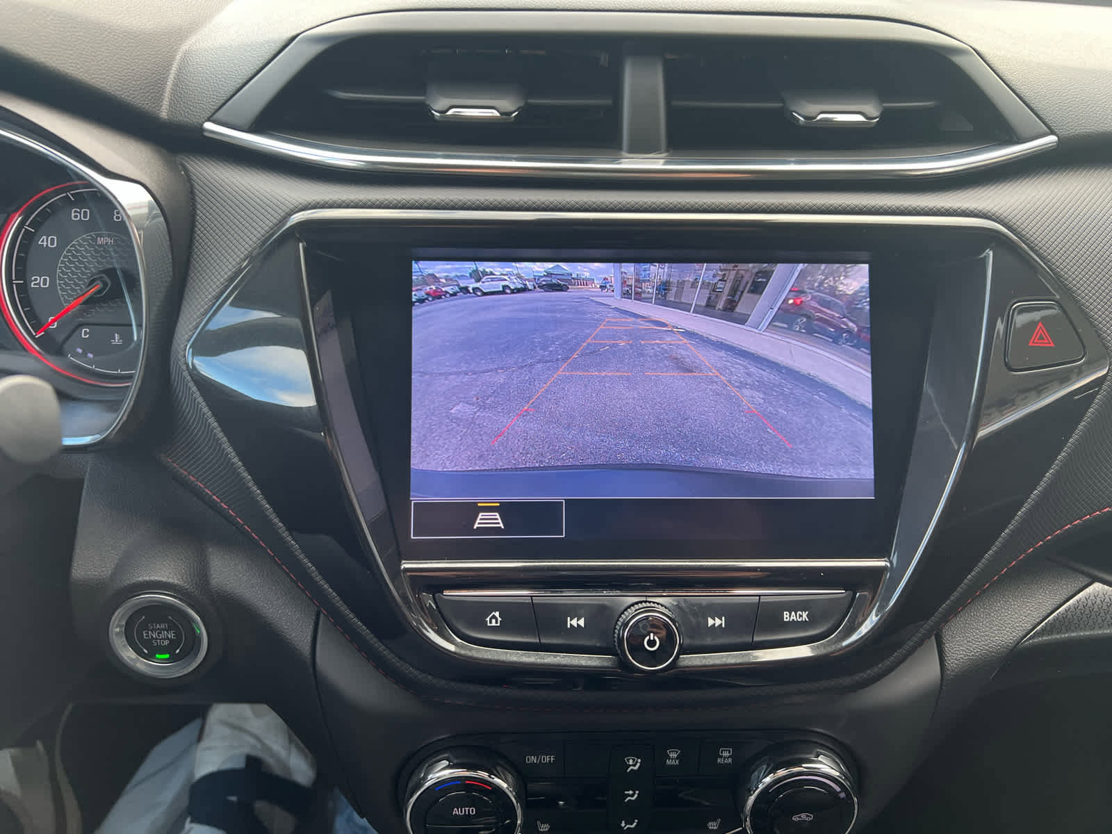 Used 2023 Chevrolet TrailBlazer RS w/ Sun and Liftgate Package image 26