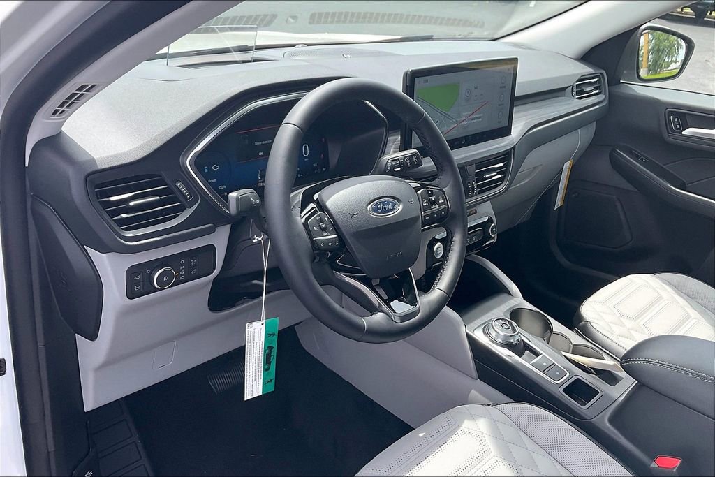 New 2024 Ford Escape SE w/ PHEV Premium Package image 6