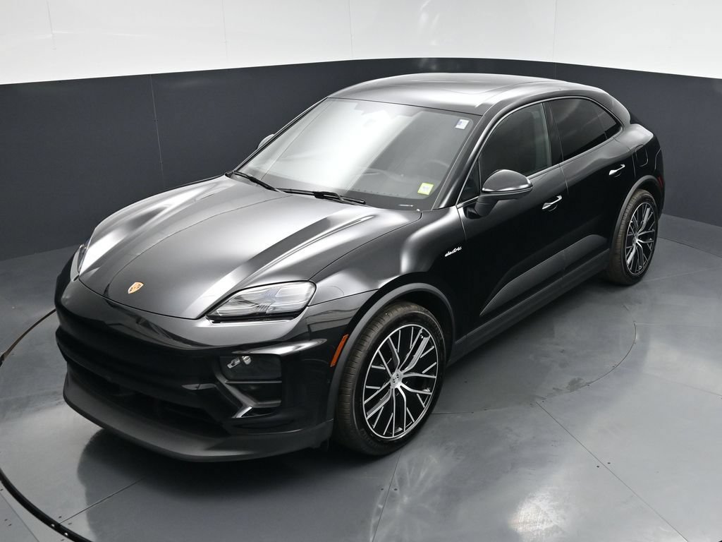 New 2026 Porsche Macan 4 Electric AWD/4WD image 15