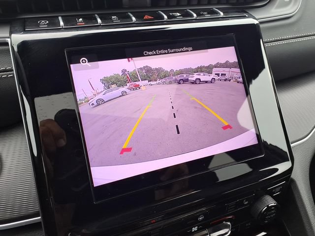 Used 2025 Jeep Grand Cherokee L Altitude AWD/4WD image 20