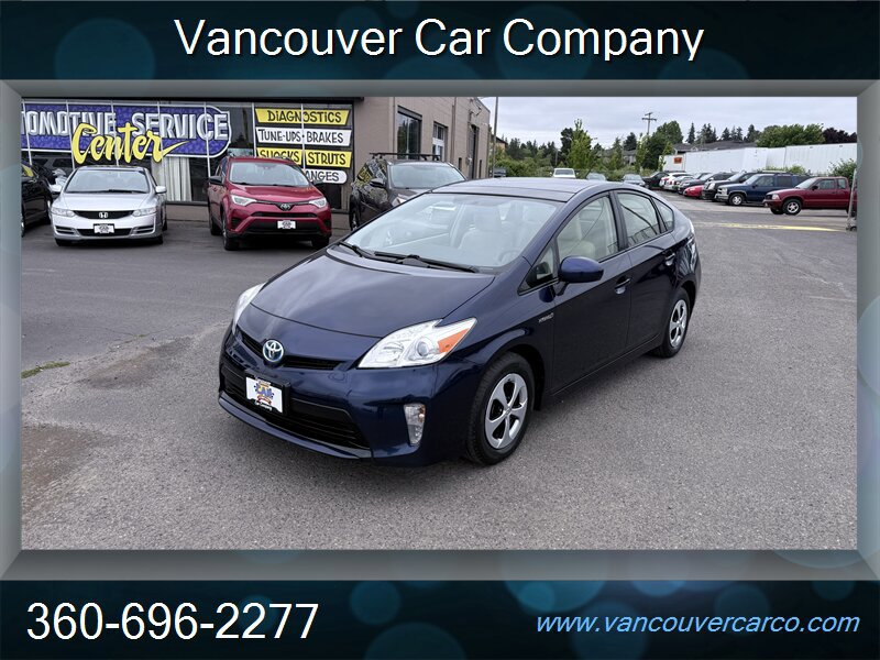 Used 2012 Toyota Prius Three w/ Solar Roof Pkg FWD image 2