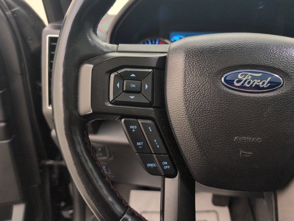 Used 2019 Ford Expedition Limited w/ Equipment Group 303A AWD/4WD image 29