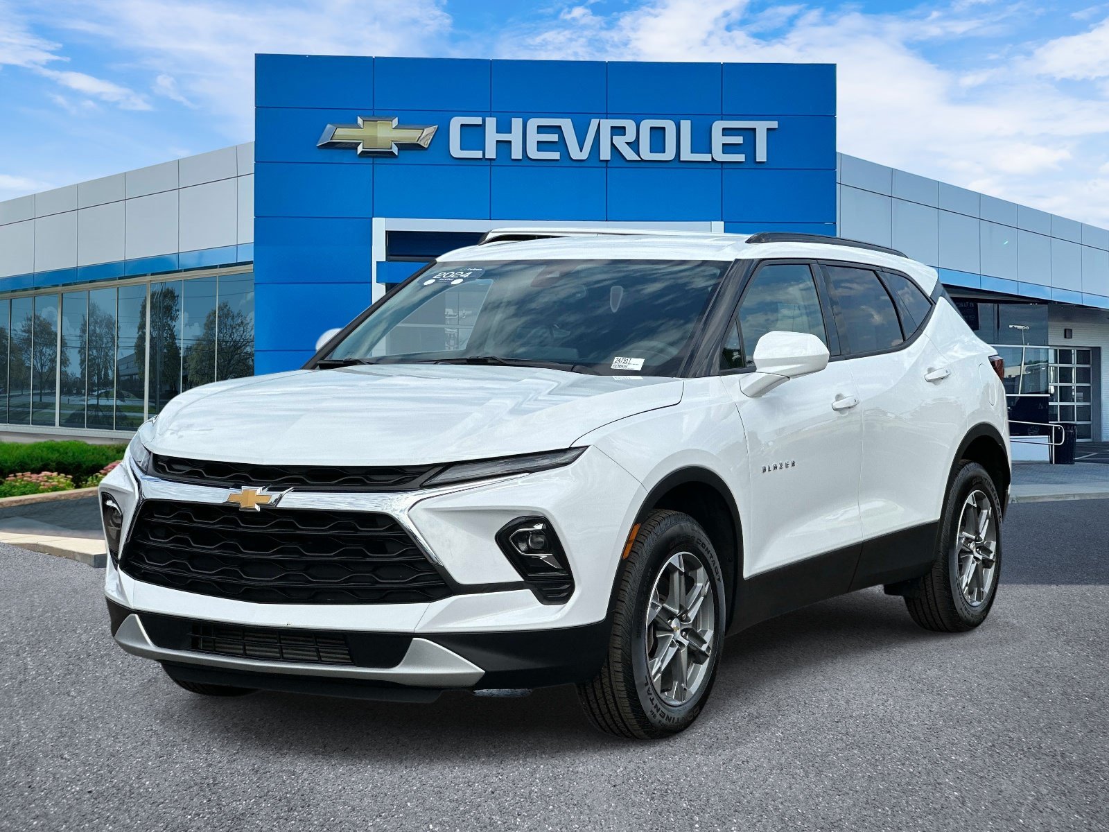 Certified 2024 Chevrolet Blazer LT w/ Convenience Package AWD/4WD image 6