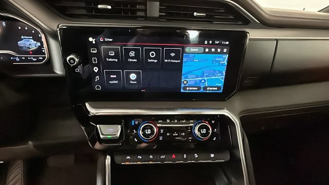 Used 2022 GMC Sierra 1500 Denali w/ Denali Reserve Package AWD/4WD image 23