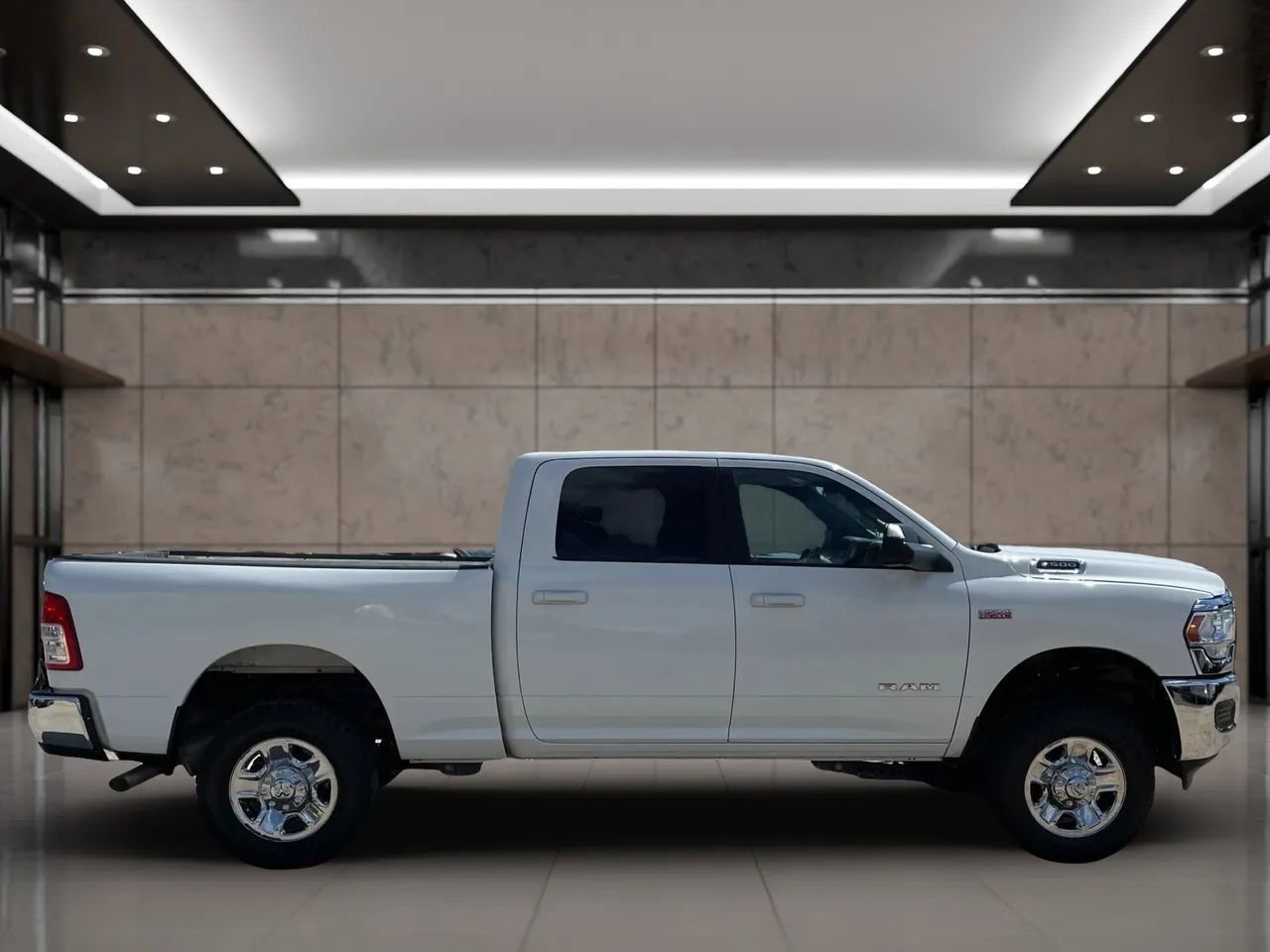 Used 2021 RAM 2500 Big Horn image 4