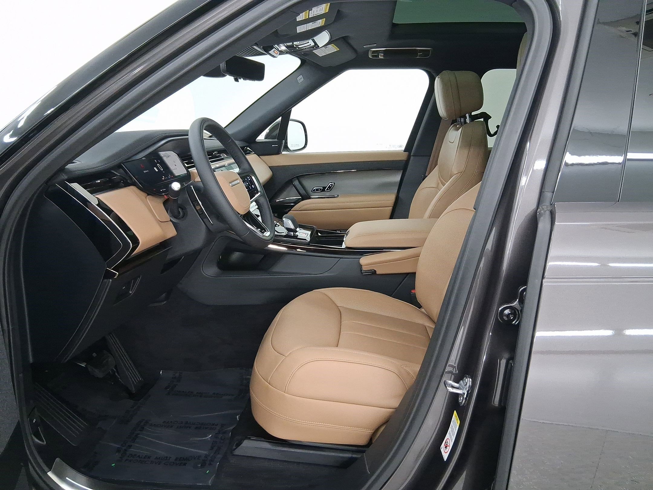 New 2026 Land Rover Range Rover Sport SE AWD/4WD image 5