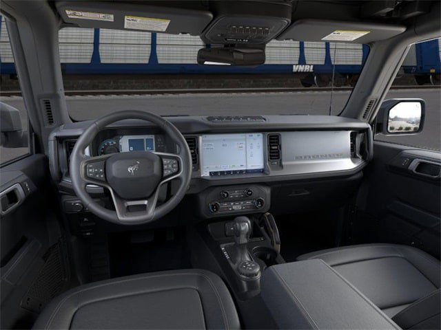 New 2025 Ford Bronco Badlands AWD/4WD image 9
