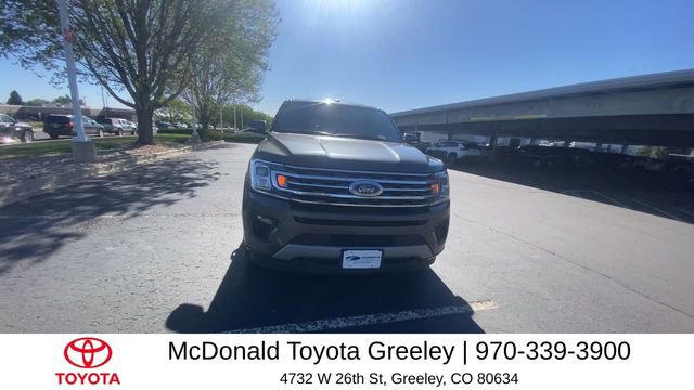 Used 2019 Ford Expedition XLT w/ Equipment Group 201A AWD/4WD image 3
