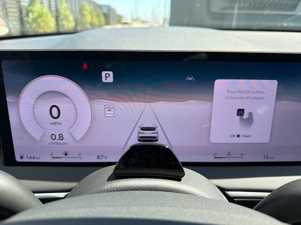 New 2026 Genesis GV70 2.5T Advanced AWD/4WD image 16