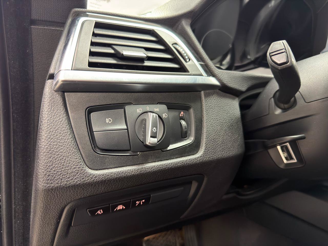 Used 2018 BMW 340i Gran Turismo xDrive AWD/4WD image 16