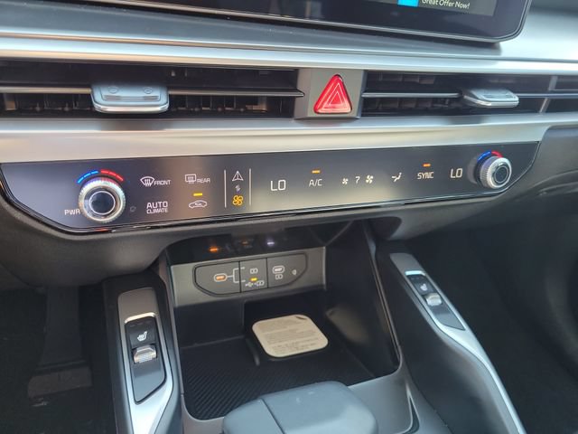 New 2026 Kia Sorento S w/ S Panoramic Sunroof Package FWD image 24