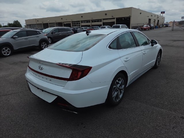 Certified 2023 Hyundai Sonata SEL FWD image 6