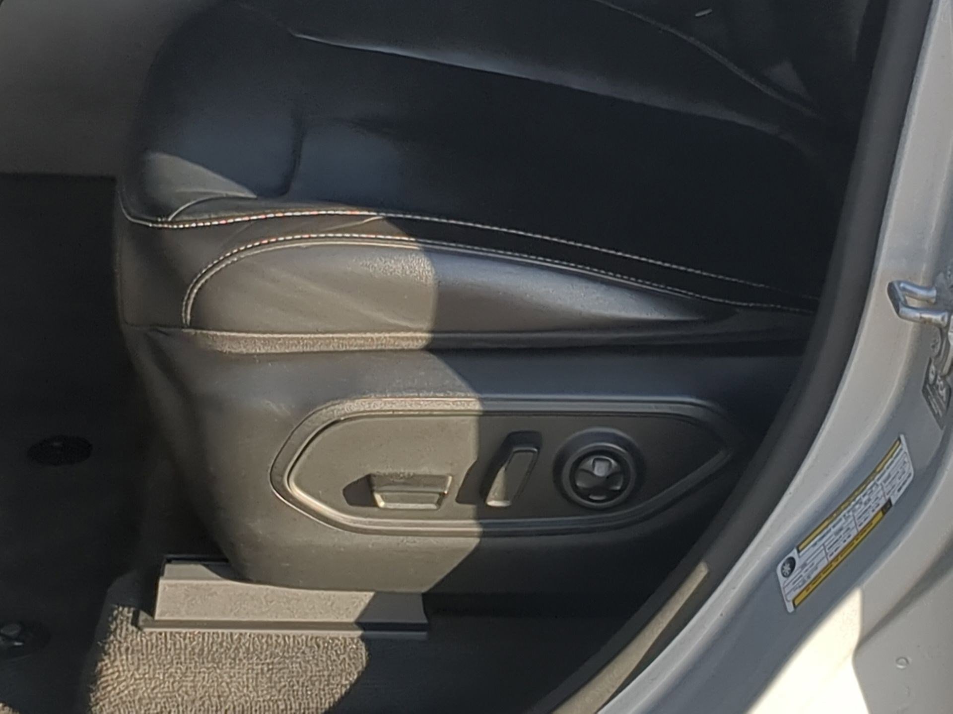 Used 2021 Jeep Grand Cherokee L Limited image 12