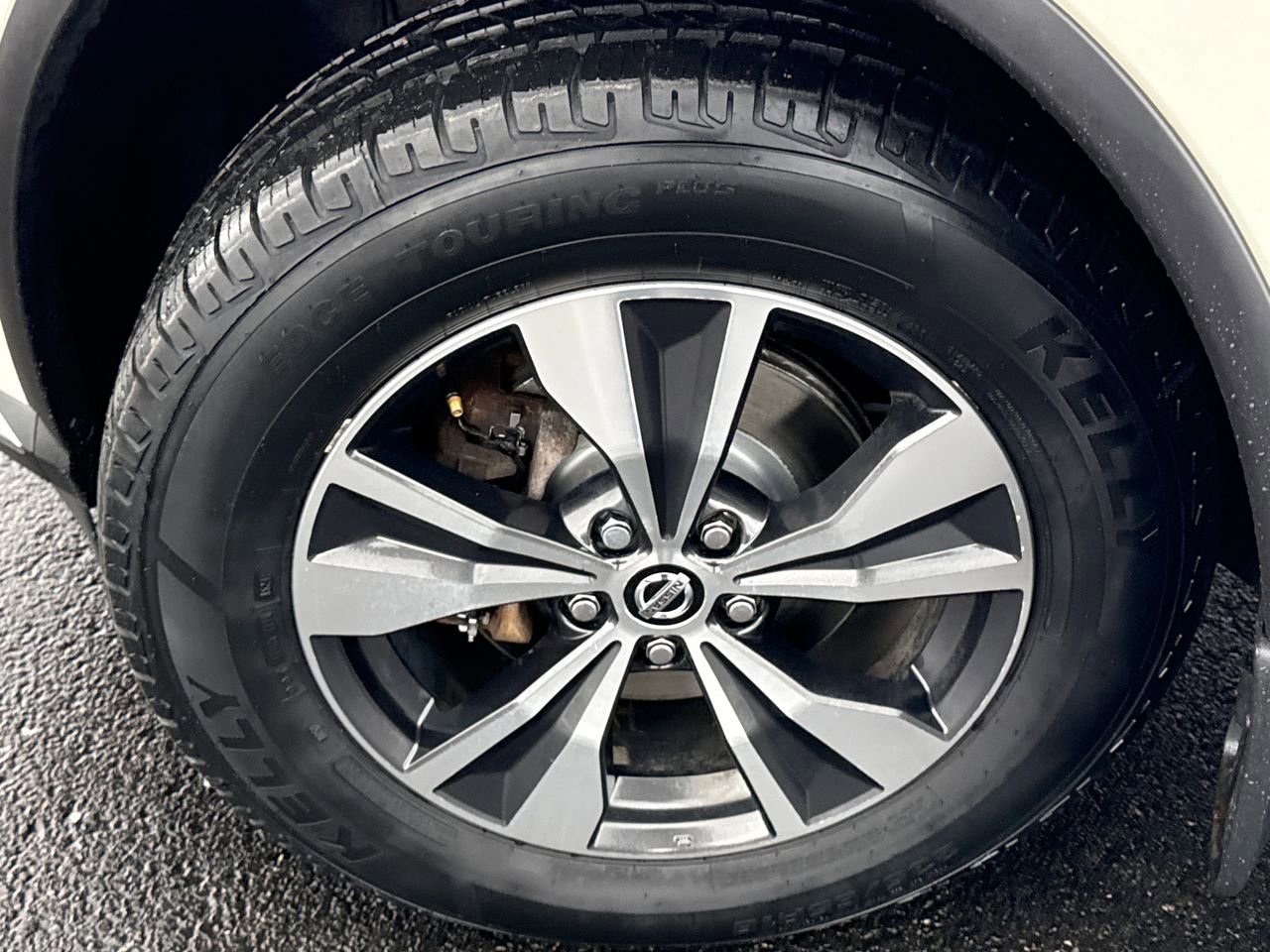 Used 2020 Nissan Murano S image 12