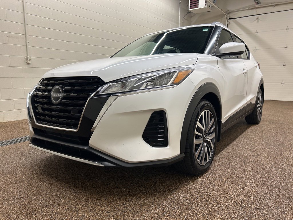 Used 2023 Nissan Kicks SV image 5
