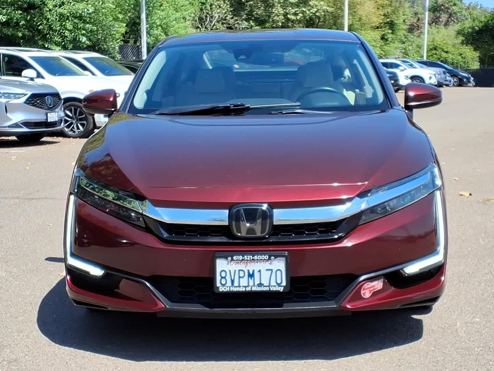 Used 2018 Honda Clarity Touring image 2