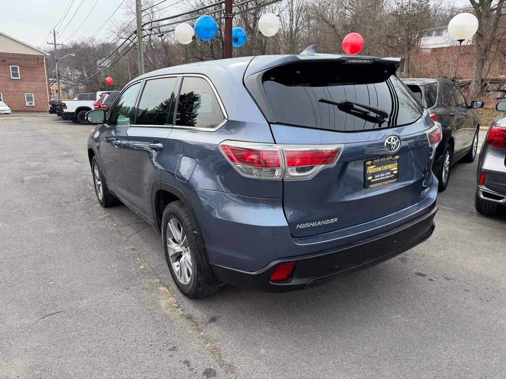 Used 2014 Toyota Highlander Plus image 4