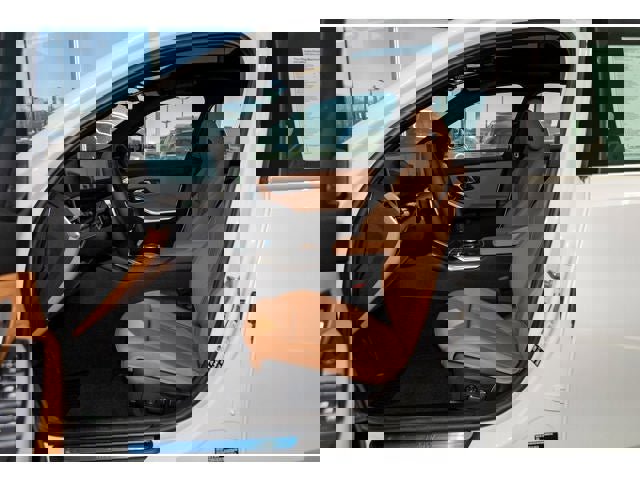 New 2026 BMW 330i xDrive Sedan w/ Premium Package image 58