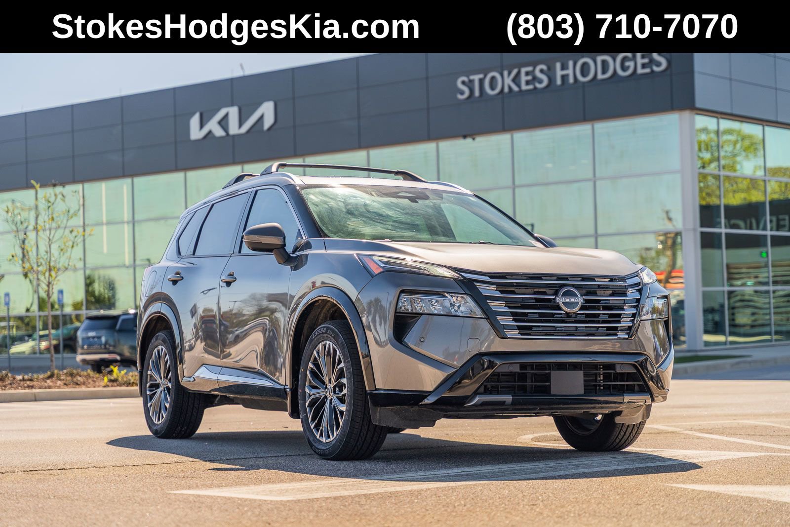 Used 2025 Nissan Rogue Platinum w/ Platinum Premium Package