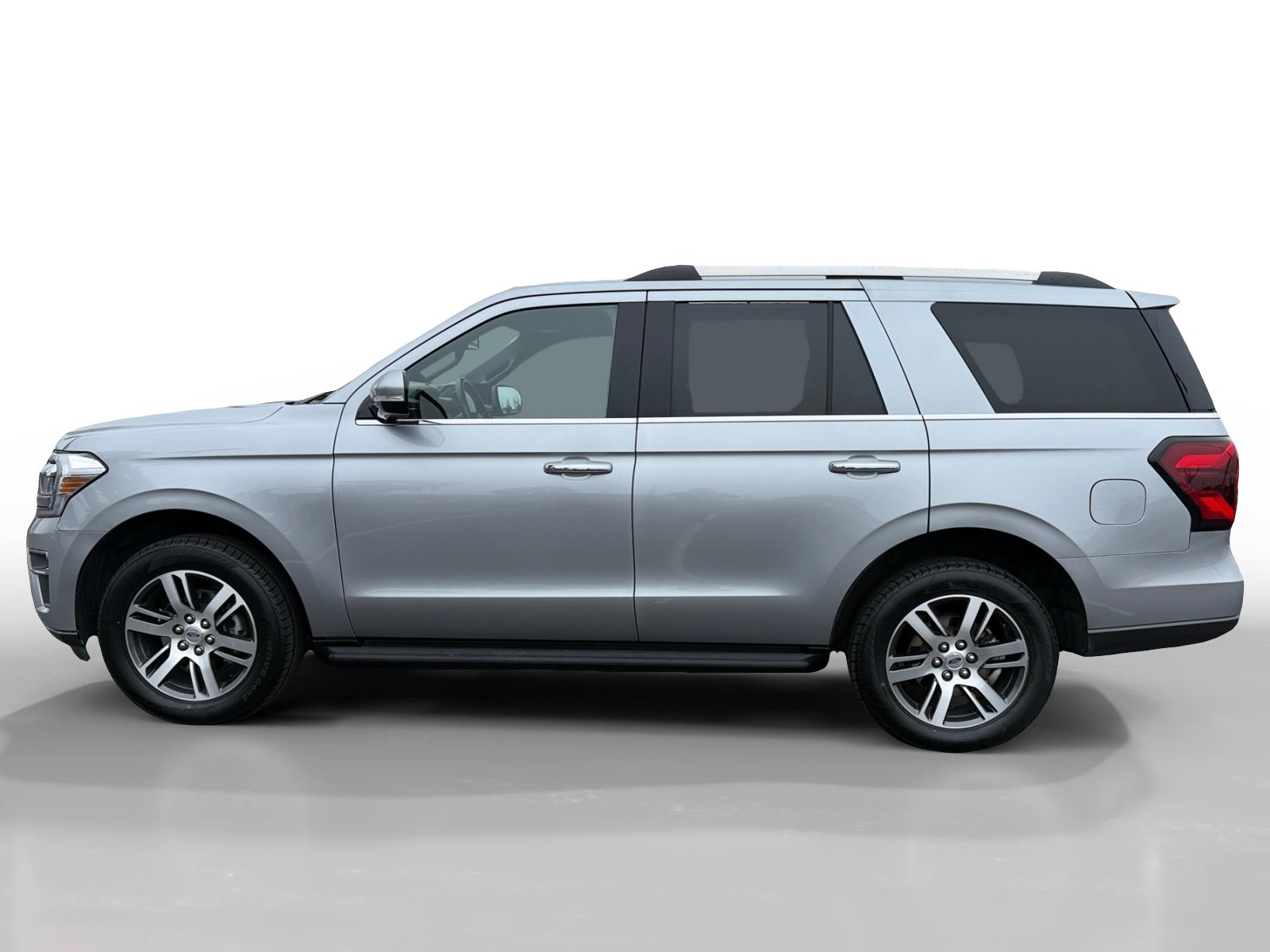 Used 2024 Ford Expedition Limited image 2