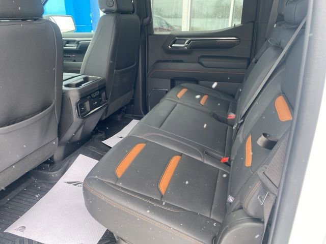 Used 2024 GMC Sierra 1500 AT4 w/ Technology Package image 25