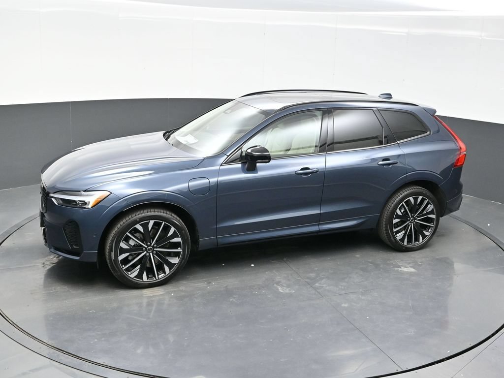 New 2026 Volvo XC60 T8 Ultra w/ Protection Package Premier AWD/4WD image 49