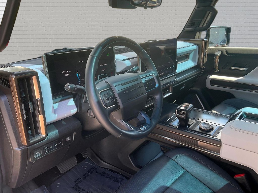 Used 2024 GMC Hummer EV 2X w/ Extreme Off-Road Package AWD/4WD image 14