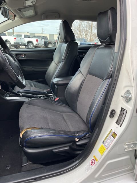 Used 2018 Toyota Corolla SE w/ Protection Package FWD image 35