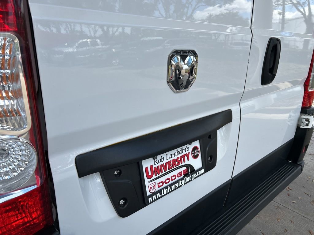 Used 2023 RAM ProMaster 2500 w/ Convenience Group image 14