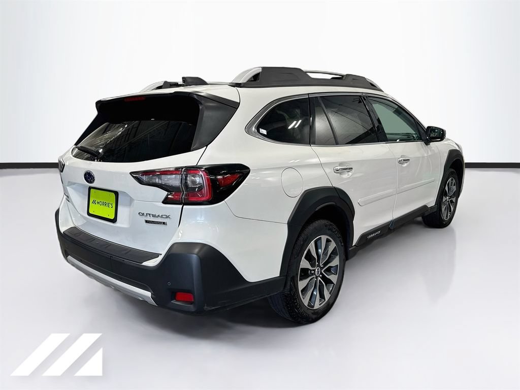 Used 2024 Subaru Outback Touring AWD/4WD image 5