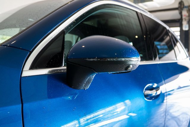 New 2026 Mercedes-Benz GLC 300 4MATIC image 10