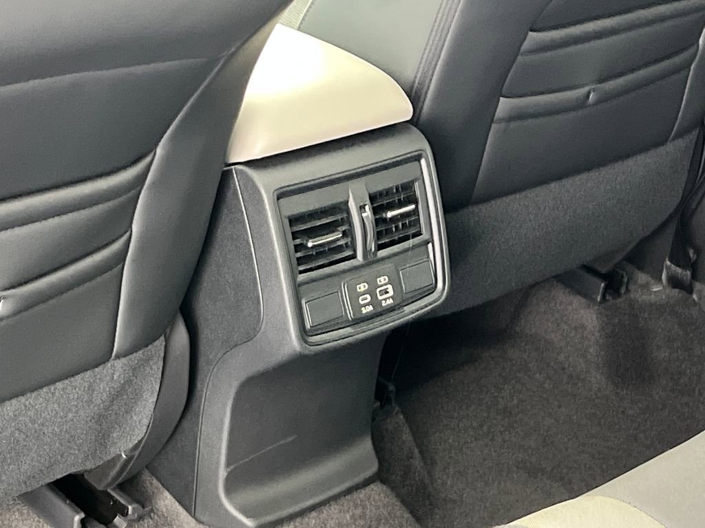 New 2026 Subaru Forester Premium AWD/4WD image 37