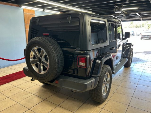 Used 2019 Jeep Wrangler Unlimited Sahara image 4