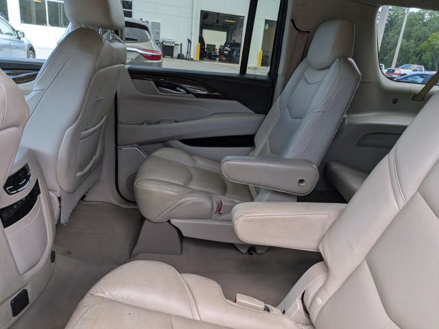 Certified 2018 Cadillac Escalade ESV Luxury RWD image 17