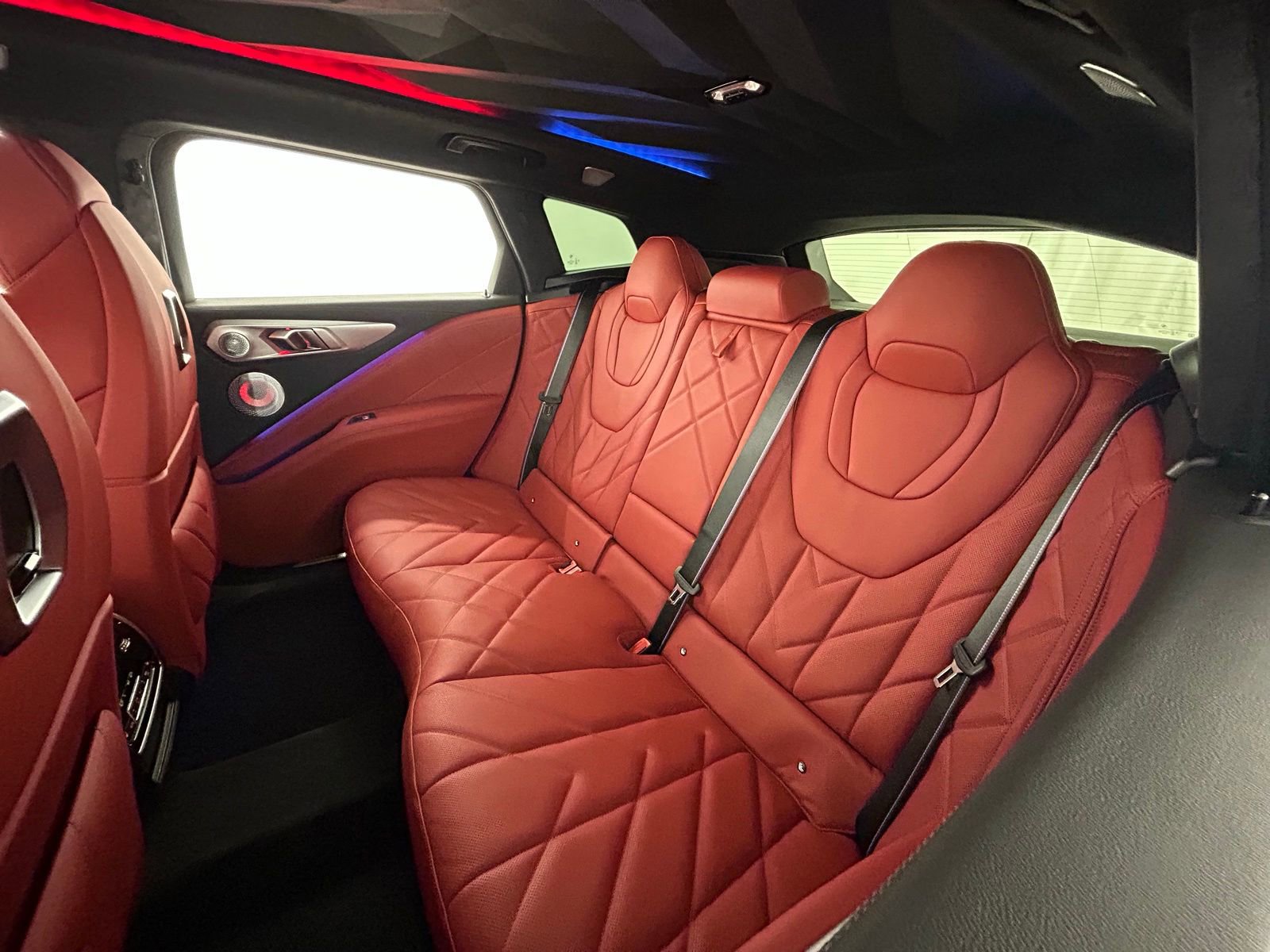 Used 2026 BMW XM Label Red image 33