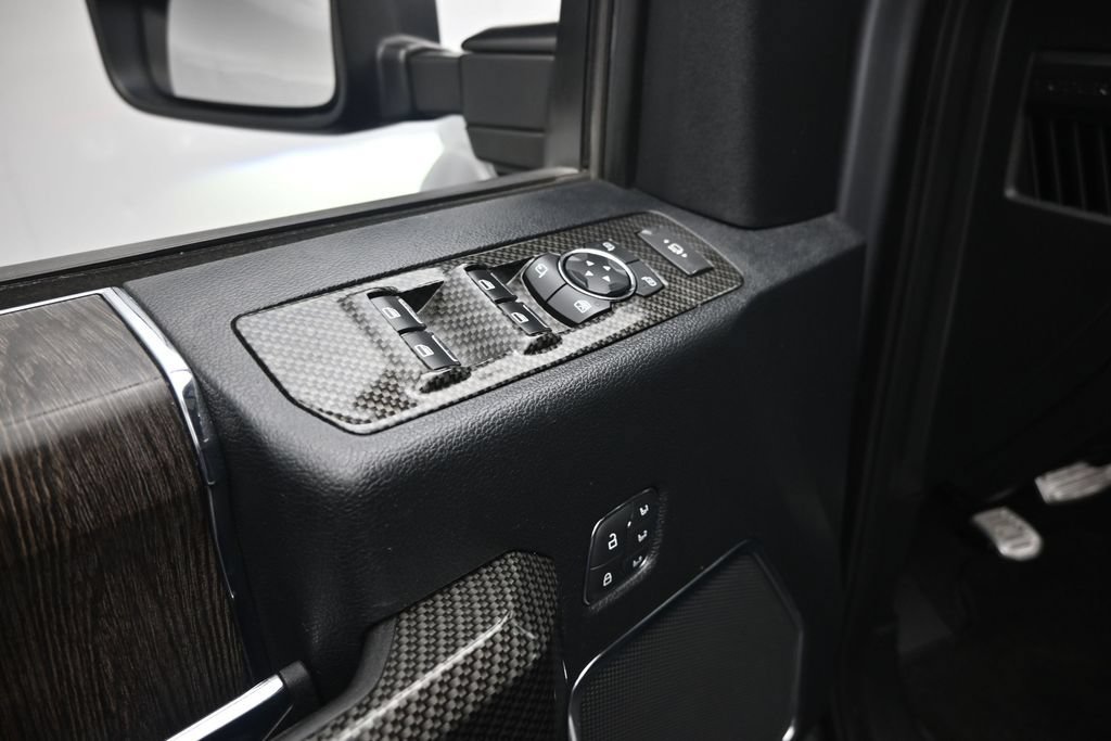 Used 2021 Ford F250 Lariat w/ Lariat Ultimate Package AWD/4WD image 10