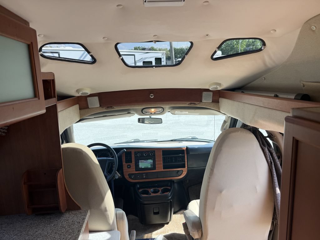 Used 2012 Chevrolet Express 3500 Extended w/ Power Package RWD image 60