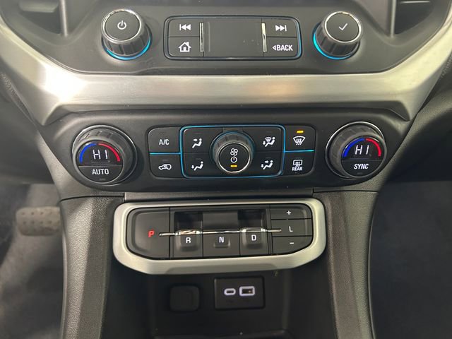 Used 2023 GMC Acadia SLE w/ Driver Convenience Package image 24