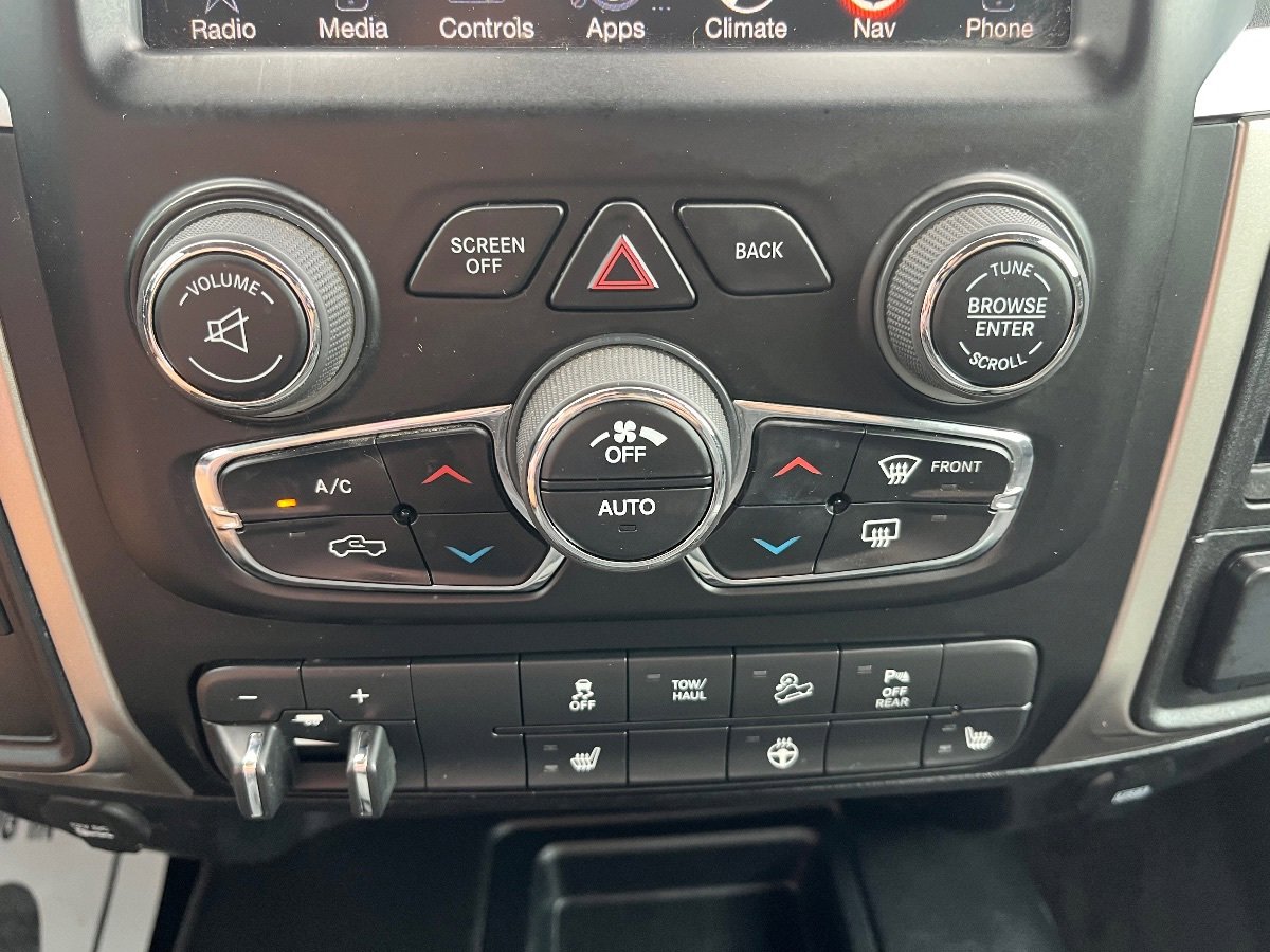 Used 2016 RAM 2500 Power Wagon w/ Luxury Group image 16