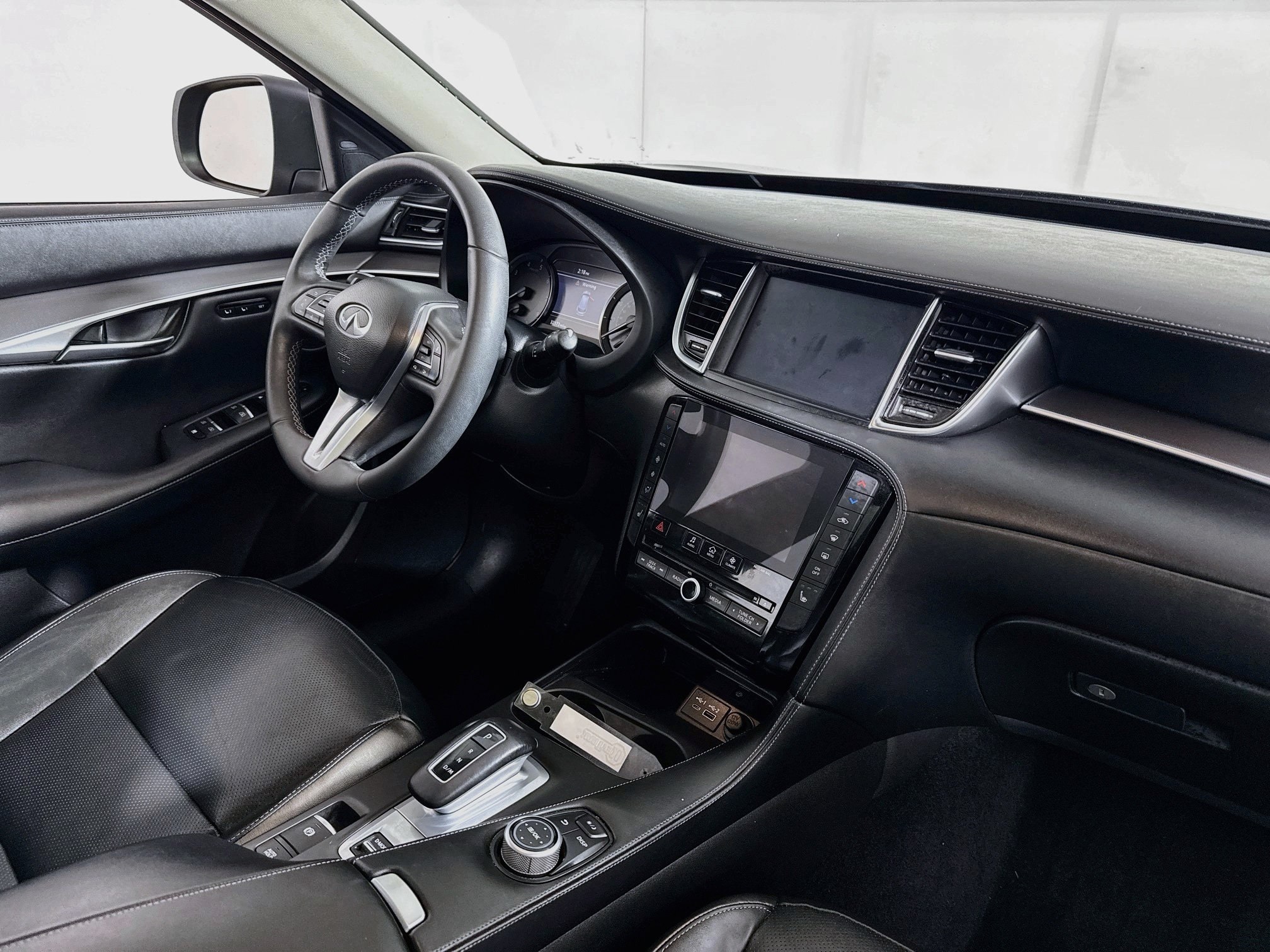 Used 2023 INFINITI QX50 Luxe AWD/4WD image 28