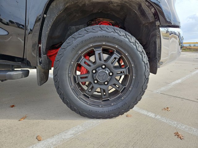 Used 2017 Toyota Tundra SR5 image 22