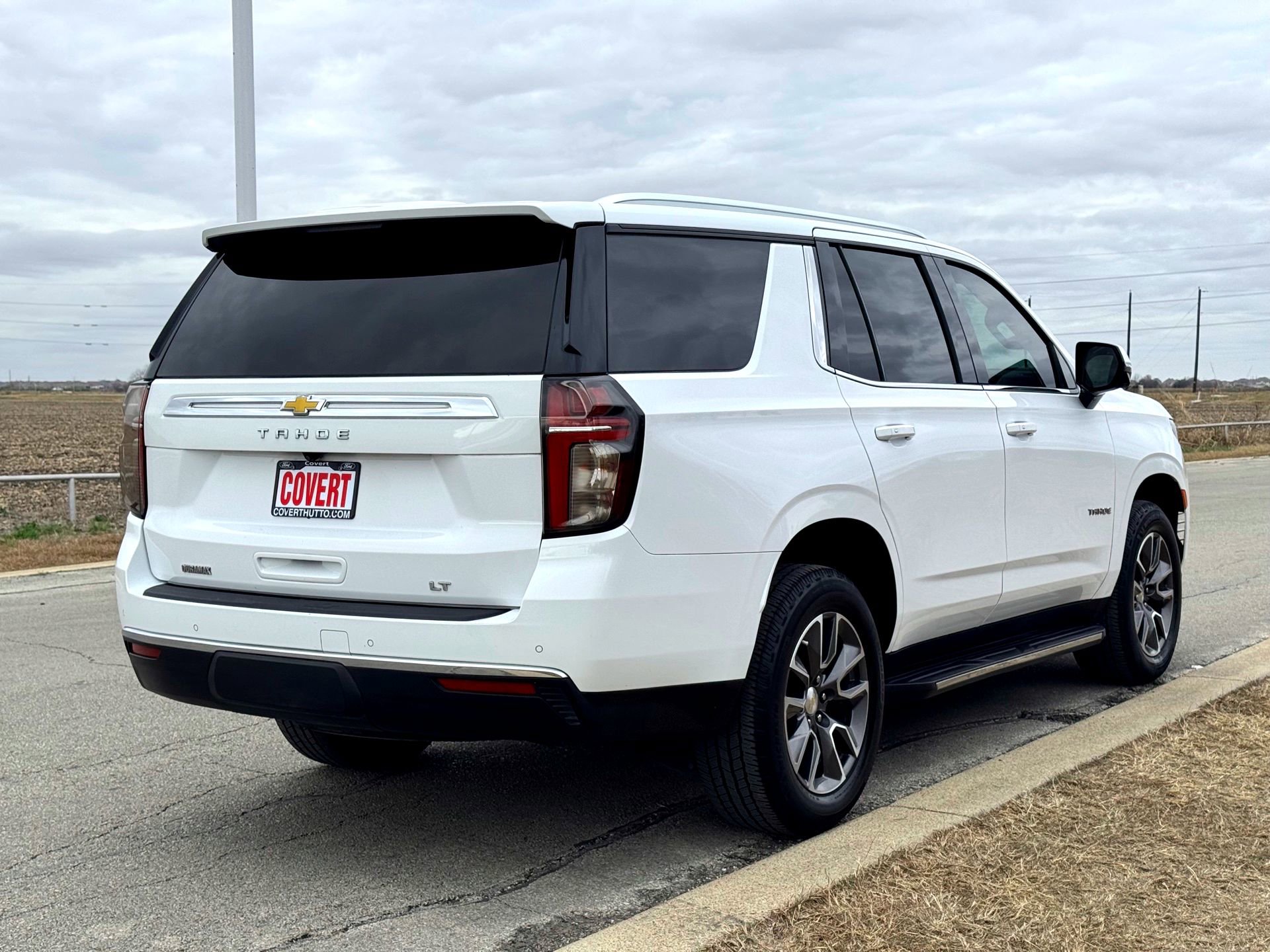 Used 2023 Chevrolet Tahoe LT w/ Luxury Package image 6
