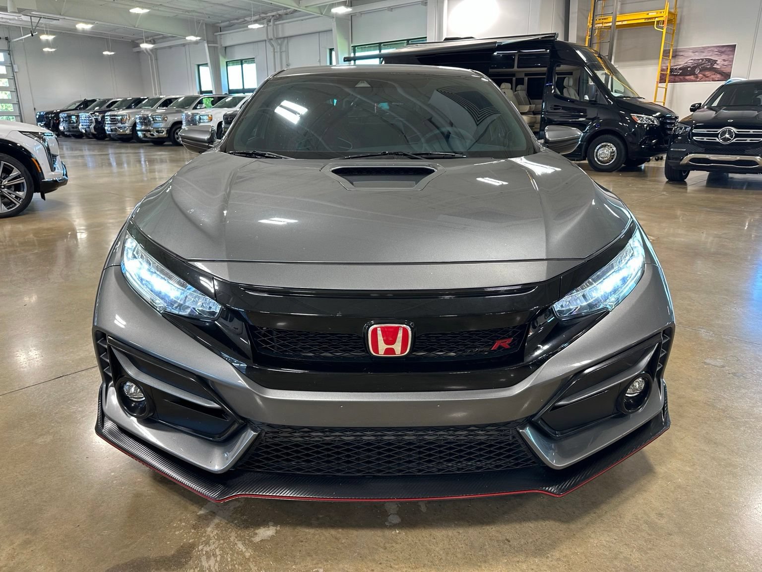 Used 2020 Honda Civic Type R image 2