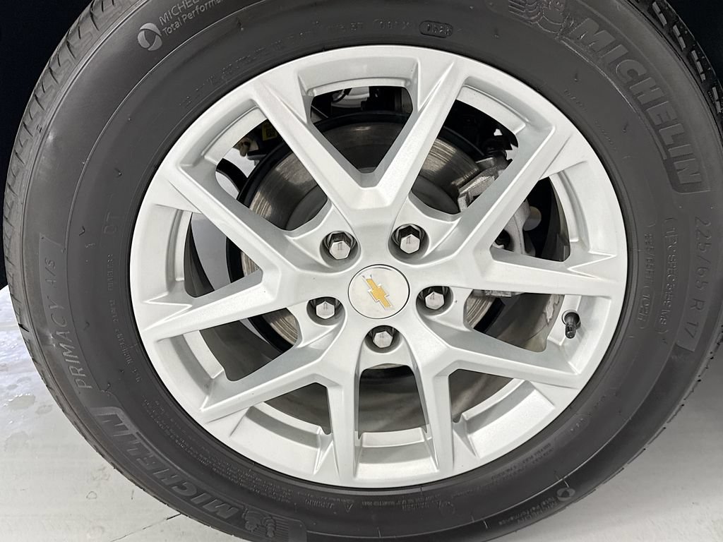Used 2023 Chevrolet Equinox LS FWD image 31