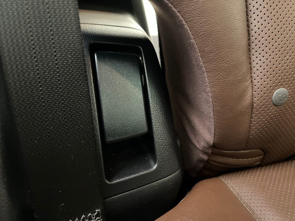 Used 2021 Toyota 4Runner Limited RWD image 20