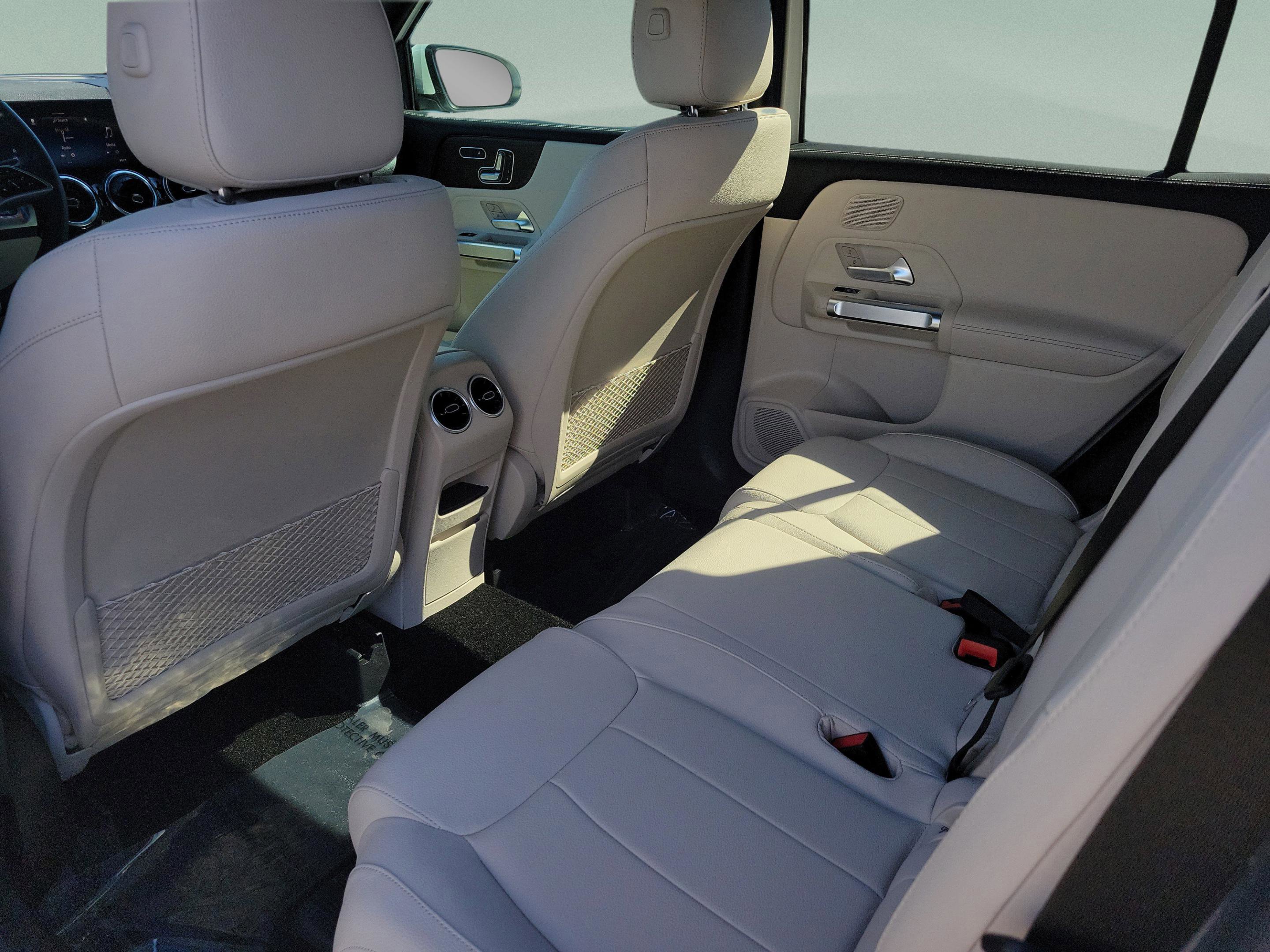 Certified 2026 Mercedes-Benz GLB 250 GLB 250 image 13