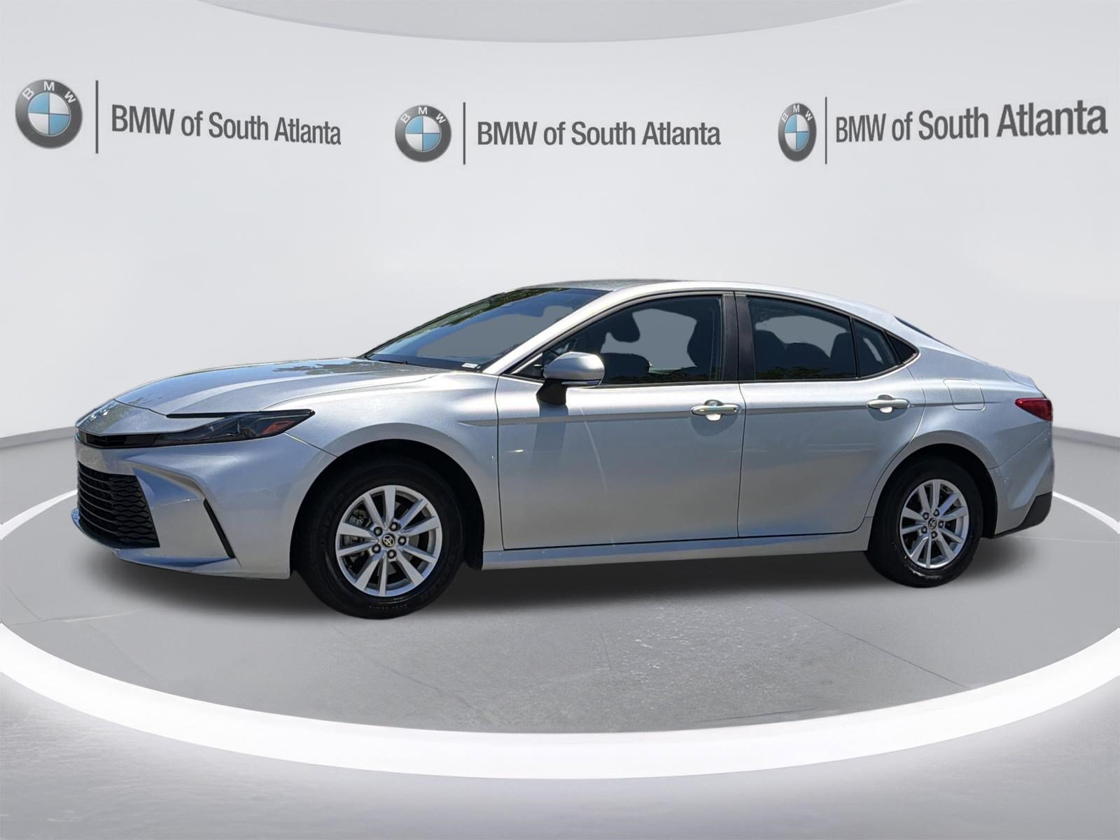 Used 2025 Toyota Camry LE AWD/4WD image 21