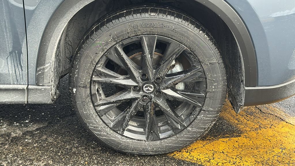 Used 2023 MAZDA CX-5 Carbon Edition image 11